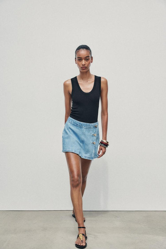 Short falda