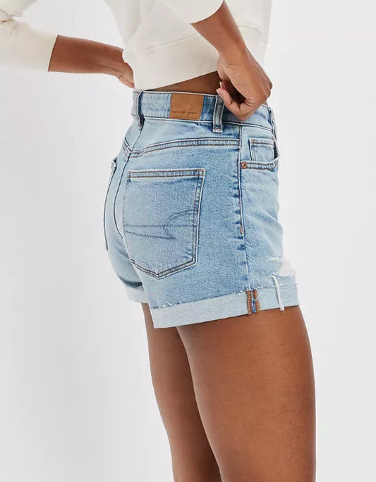 Short jeans estilo mom