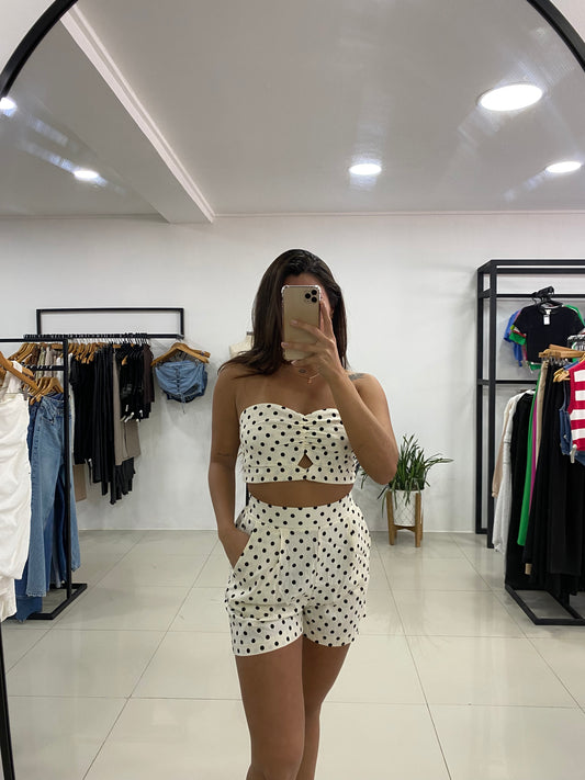 Short de lino con estampado de puntos