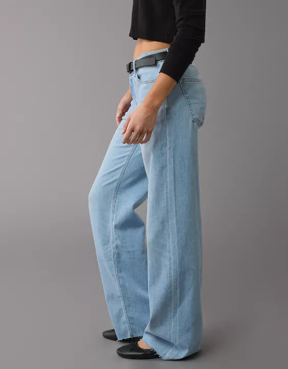 Low rise jeans