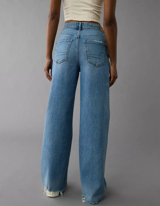 Strigid Super High-Waisted Ultra Wide-Leg Jean