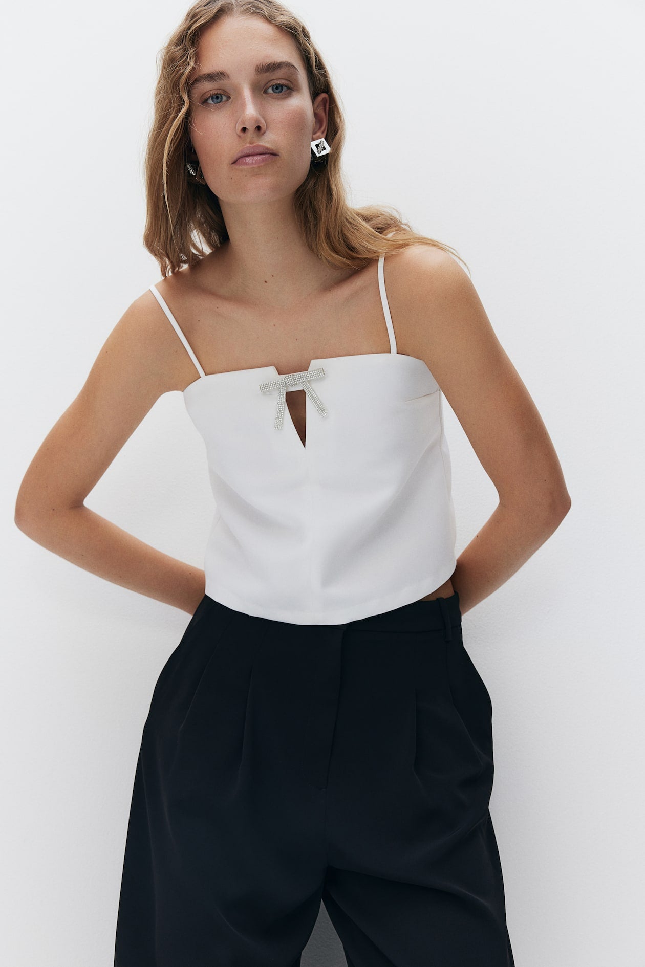 Blusa clásica de moño