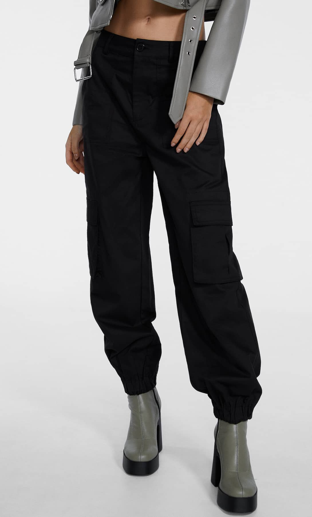 Pantalón cargo jogger